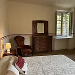 Villa Palazzo Caroni, Exclusive Private With Terrace And Garden Piasco