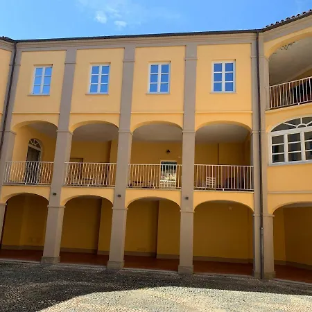 Palazzo Caroni, Exclusive Private With Terrace And Garden