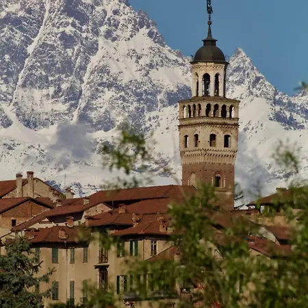 Palazzo Caroni, Exclusive Private With Terrace And Garden וילה