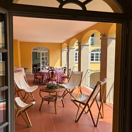 Palazzo Caroni Villa *