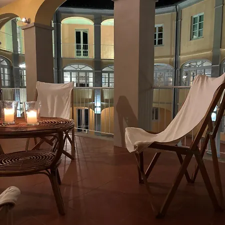 Palazzo Caroni, Exclusive Private With Terrace And Garden