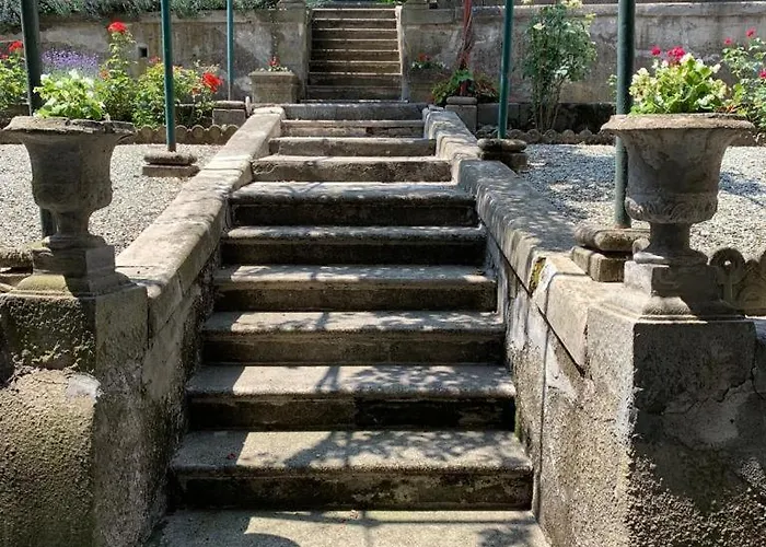 Palazzo Caroni, Exclusive Private With Terrace And Garden Vila